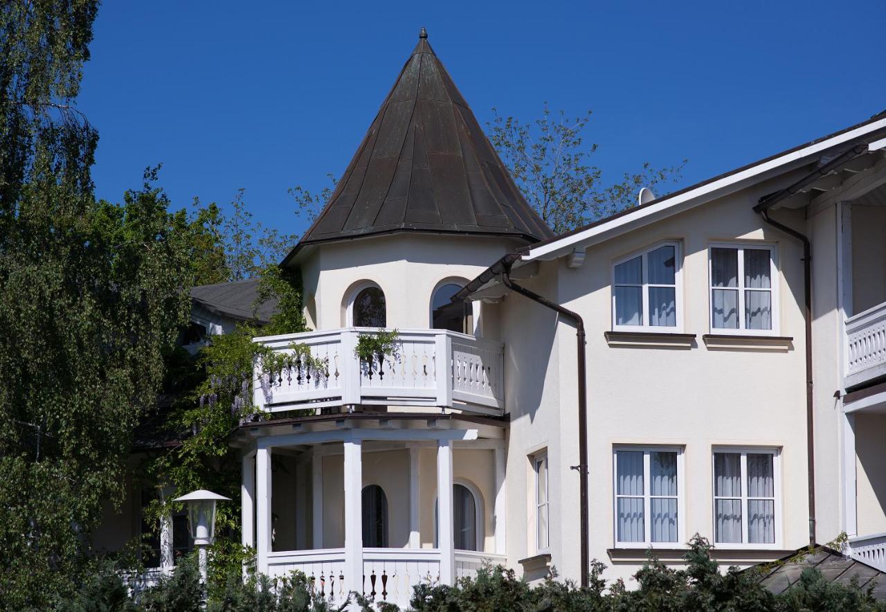 Hotel Villa Granitz บาเบอ ภายนอก รูปภาพ