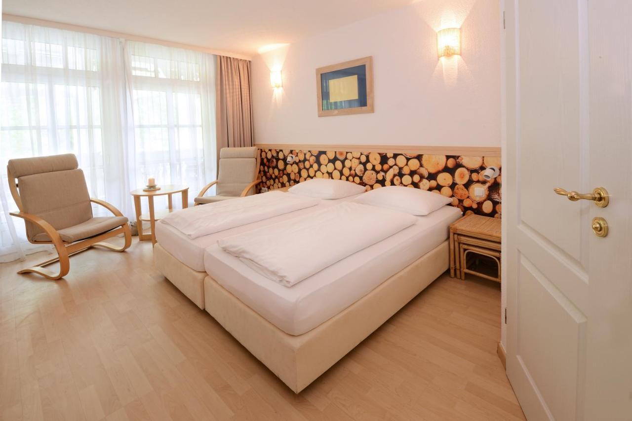 Hotel Villa Granitz บาเบอ ภายนอก รูปภาพ